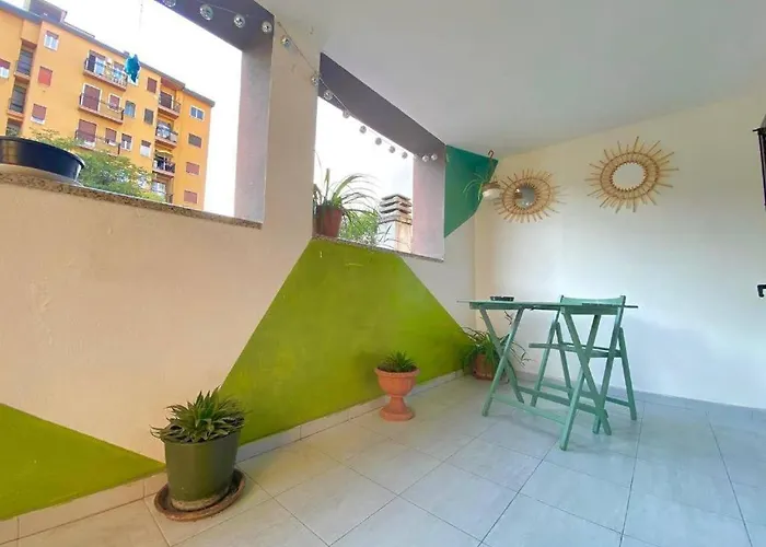 Appartamento Conte Rosso House Con Terrazza In Coorte Tranquilla A Due Passi Da Stazione E Metropolitana Lambrate *